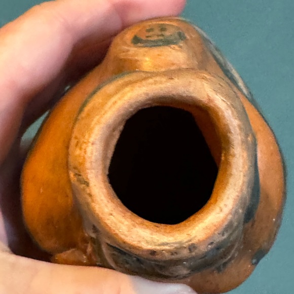 Folk Art Red Clay Native Woman with Papoose - Vessel, Vase Or Candleholder - Picture 6 of 11